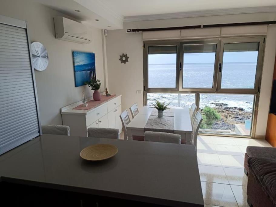 Apartamento En Arinaga En Primera Linea Екстериор снимка