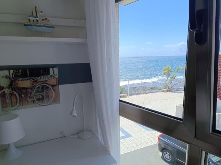 Apartamento En Arinaga En Primera Linea Екстериор снимка